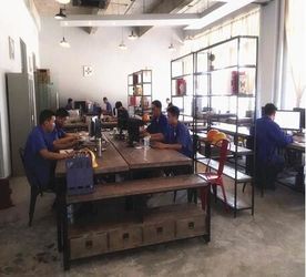 Chongqing Yingmaofu Import & Export Co., Ltd. línea de producción del fabricante