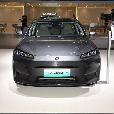 2024 Compacto Changan Qiyuan A05 Coche con capacidad de batería de 94.3kWh y masa total de 1980kg
