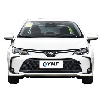 Volante multifunción 2023 Toyota Hybrid 1.8L Sport con sistema ESC avanzado