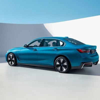 I3 de largo alcance de cuatro ruedas de energía vehículos eléctricos con 250-300PS de potencia del motor