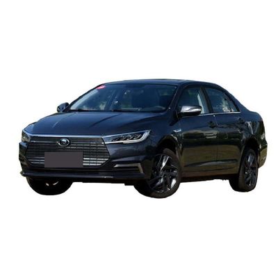 Coches eléctricos de segunda mano BYD Qing con cargador rápido y neumáticos delanteros y traseros 205/55/R16
